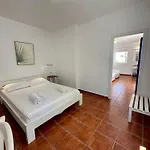 Paros Philoxenia Отель 3*
