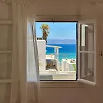 Отель Paros Philoxenia 3*